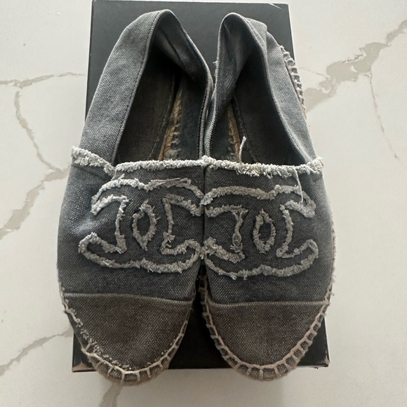 Chanel blue denim espadrilles size 37 - Picture 1 of 5